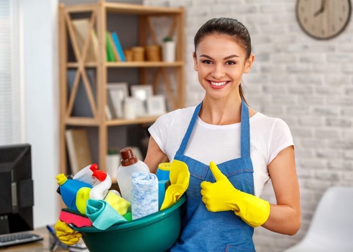 House maid