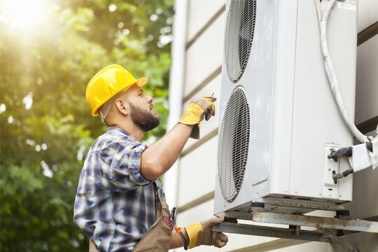 Commercial AC Maintainance