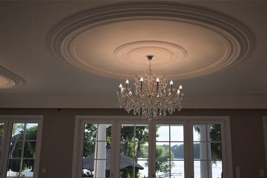 chandelier-fixture service