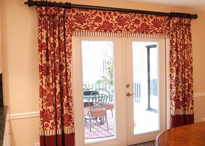 curtain maintain