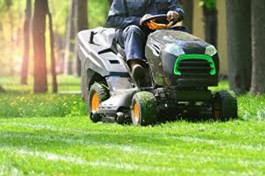 lawn-mover-maintenance services