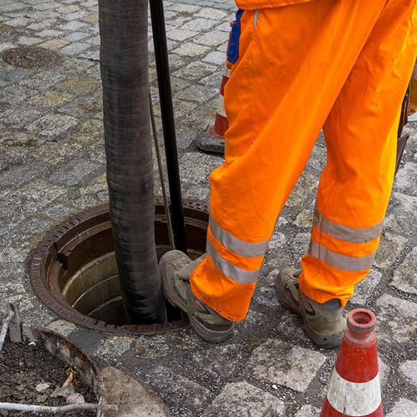 Residential Drain cleaning in Abu Dhabi