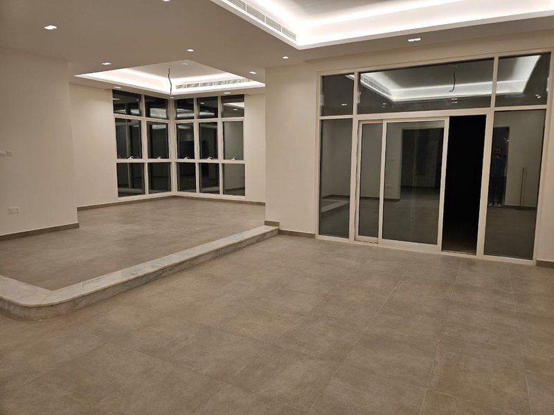 Finished interior painting work completed by Eagle Trends in Abu Dhabi